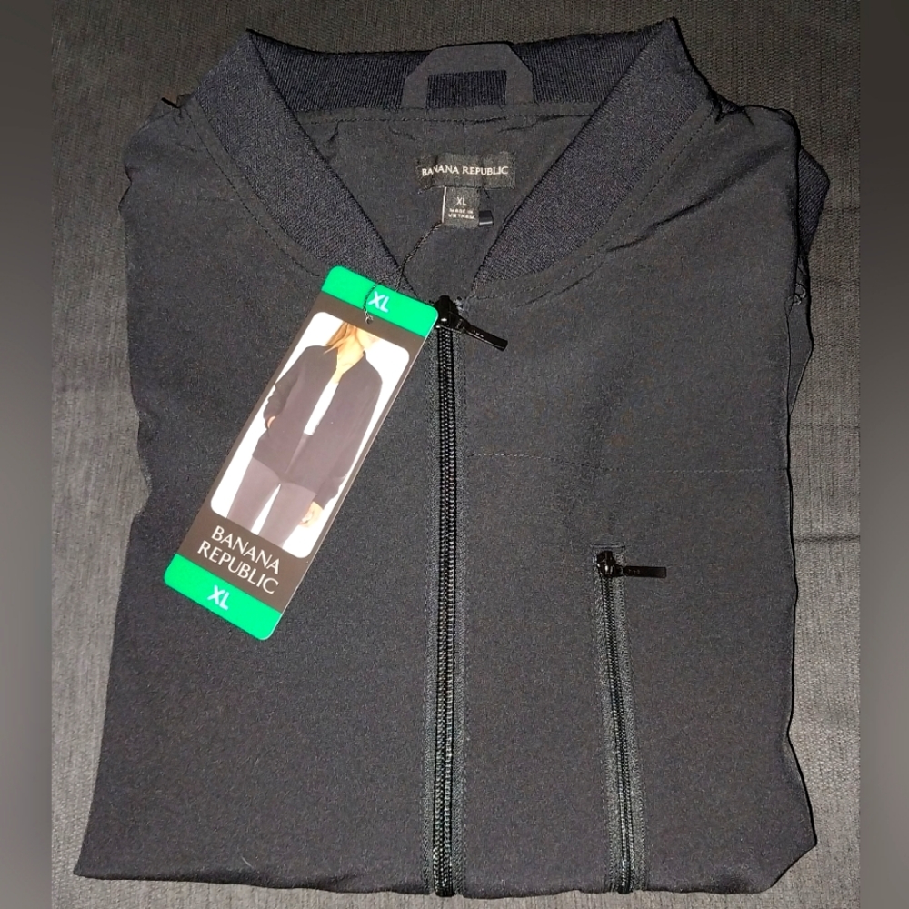 BANANA REPUBLIC JACKET .
